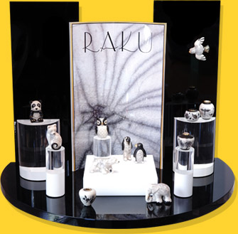 Présentoir Muséo Noir Raku