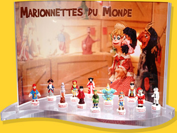 Présentoir Goutte Marionnettes Du Monde